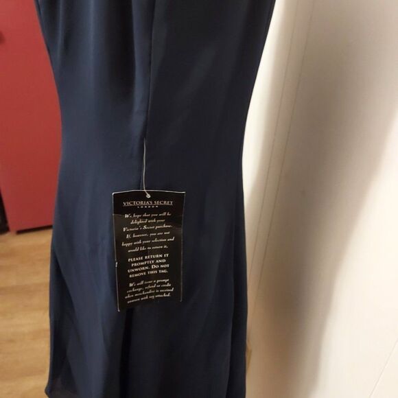 NWT Hugo Buscati Dress Victoria secret New EX Cond Navy Blue - Picture 3 of 3